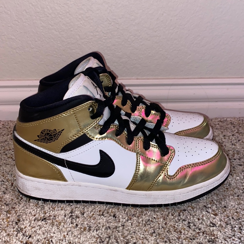 Air Jordan 1 Mid- Gold, Black, and White